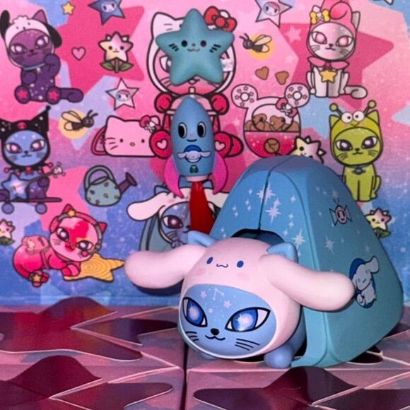 tokidoki Cinnamoroll x Sky Kitty: Galactic Cats x Hello Kitty & Friends Series - Picture 5 of 7